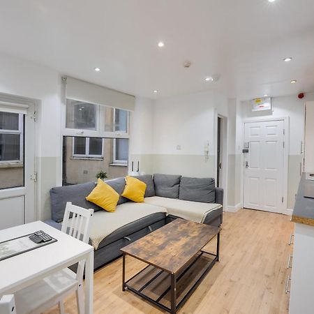 2 Bedroom Apartment For Up To 6 Nr Centre Кардиф Екстериор снимка